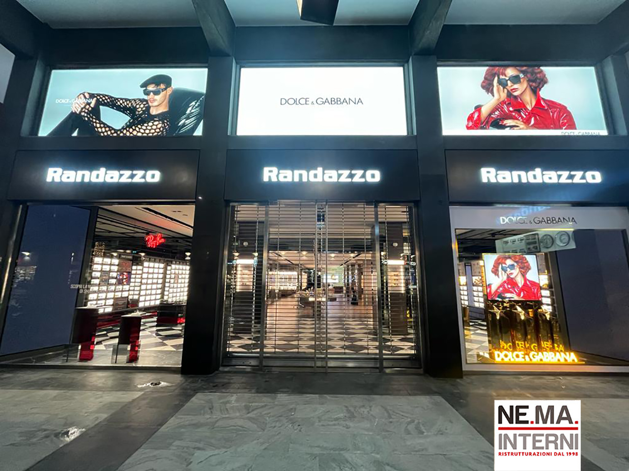 Realizzazione del negozio Salmoiraghi & Viganò nella centralissima Via Ruggiero Settimo a Palermo, ridando vita allo storico marchio RANDAZZO.